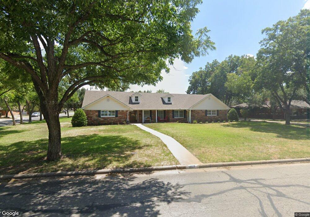 1627 Hursh Ave, Wichita Falls, TX 76302 - photo 1
