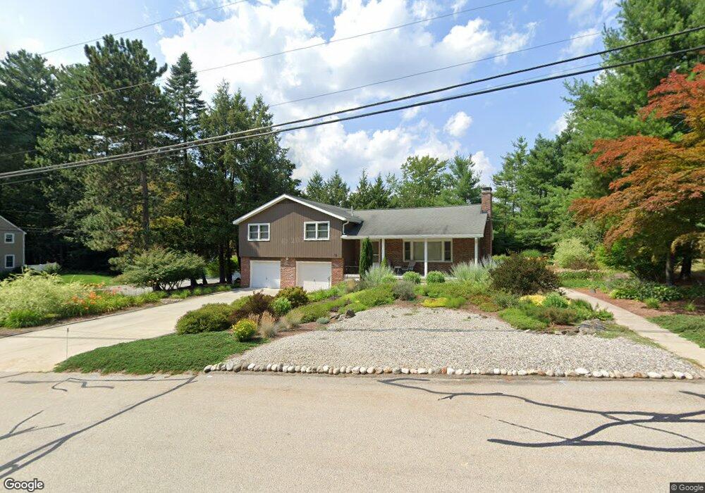 13 Deerhaven Dr, Nashua, NH 03064 - photo 1