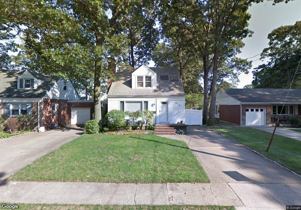 319 Halsey Ave, West Hempstead, NY 11552 - photo 1