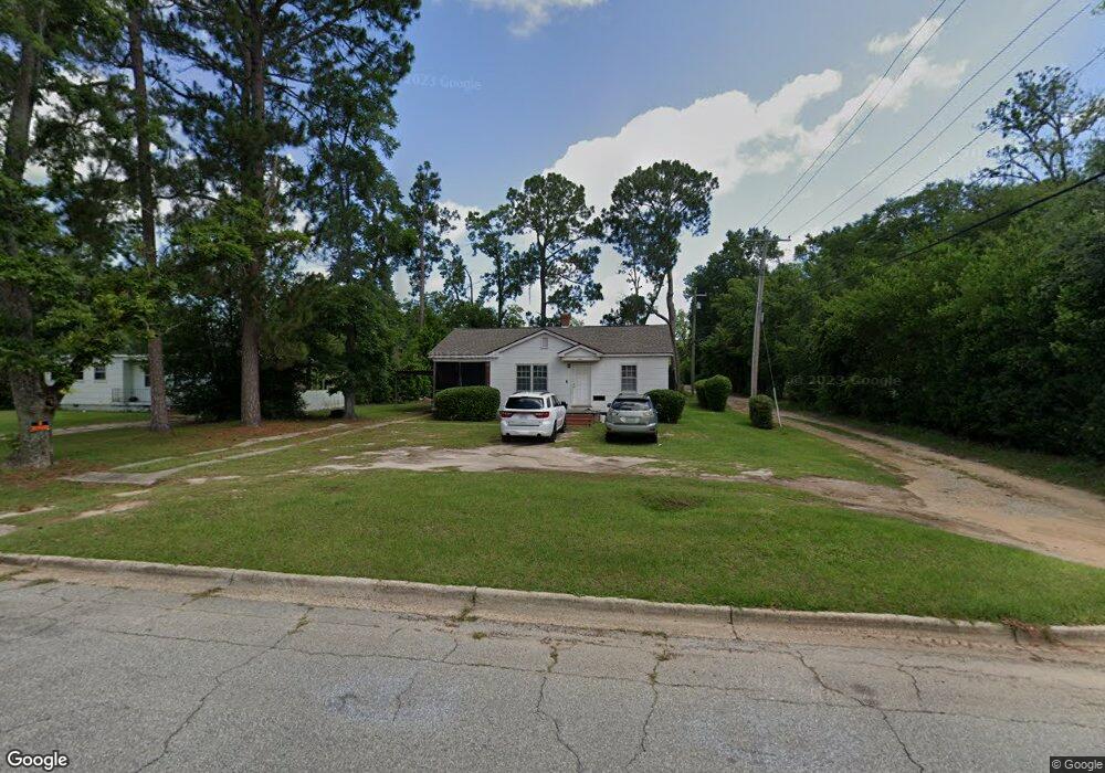 1901 W Highland Ave, Albany, GA 31707 - photo 1