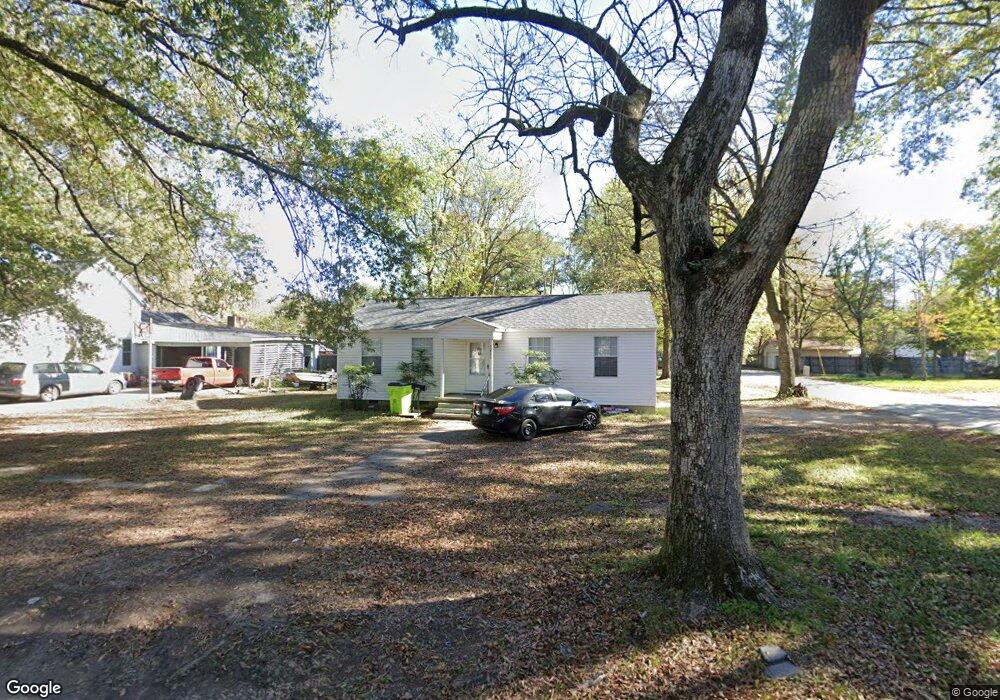 1211 S College St, Stuttgart, AR 72160 - photo 1