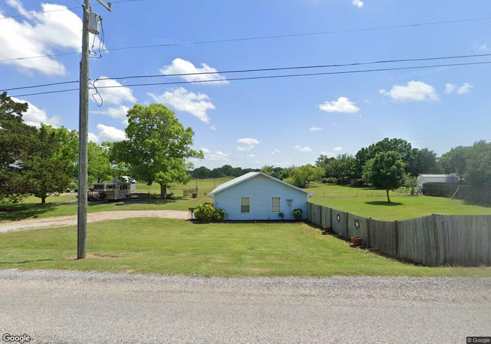 812 Stadium Dr, Joshua, TX 76058 - photo 1