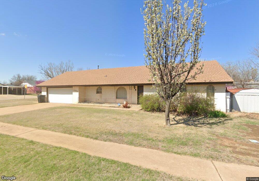 1101 NE 5th St, Moore, OK 73160 - photo 1