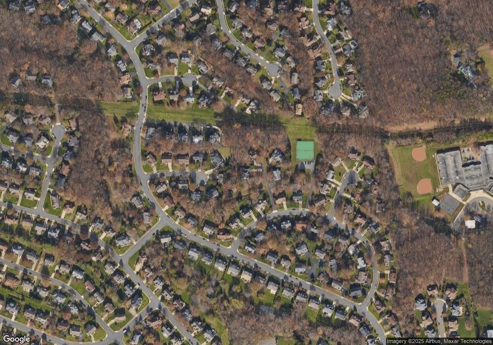 12732 Heatherford Place, Fairfax, VA 22030 - photo 1