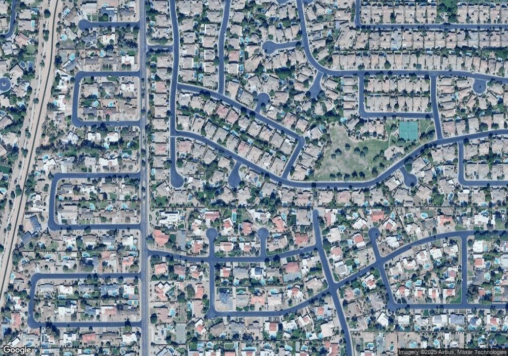 195 E Vinedo Ln, Tempe, AZ 85284 - photo 1