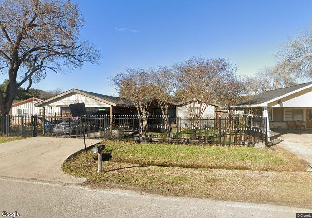 2411 Sunny Dr, Houston, TX 77093 - photo 1