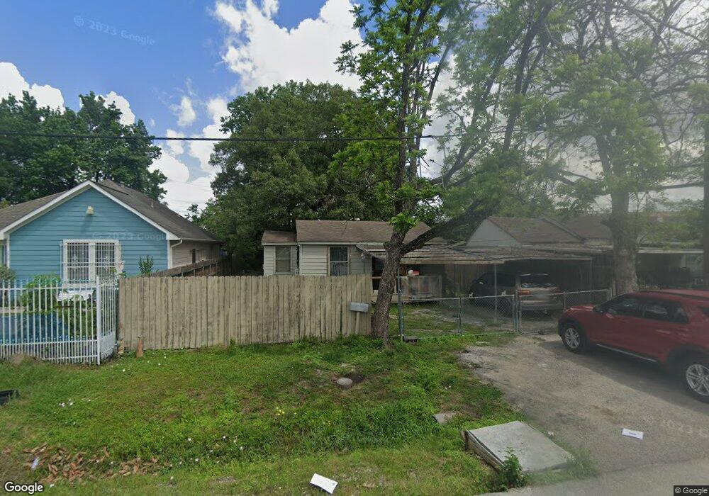 1317 Charnwood St, Houston, TX 77022 - photo 1