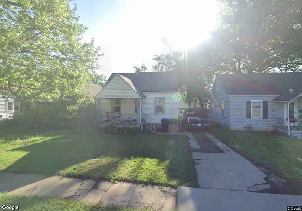 620 SW Wayne Ave, Topeka, KS 66606 - photo 1