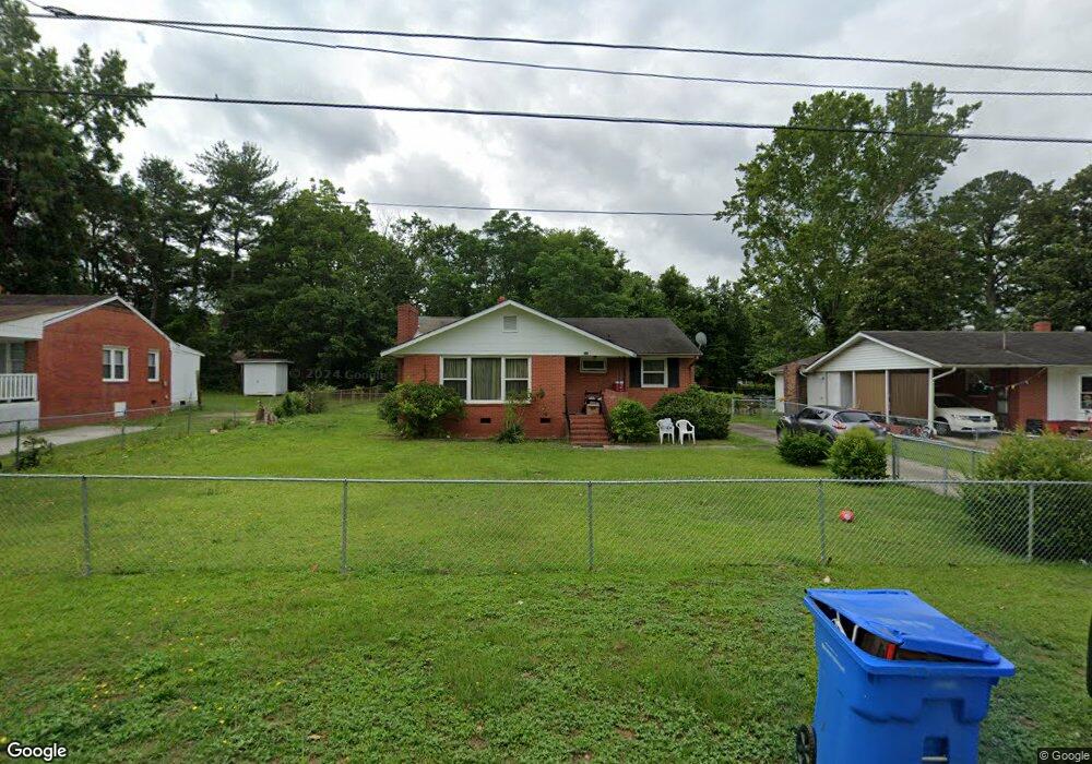 323 Richmond Dr, Fayetteville, NC 28304 - photo 1