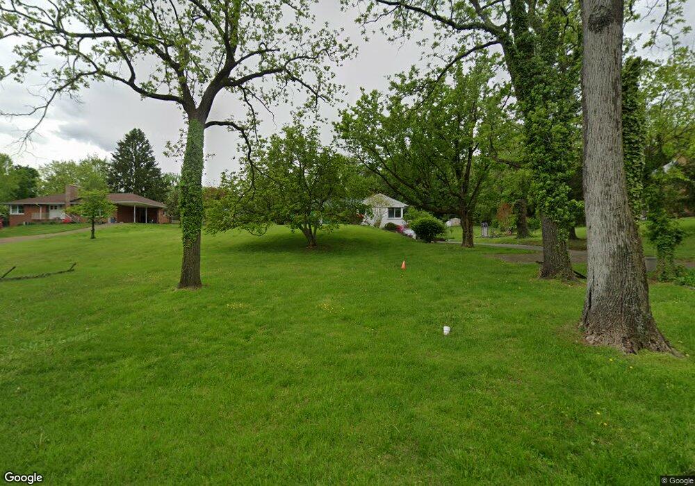 2027 Devere Ln, Catonsville, MD 21228 - photo 1