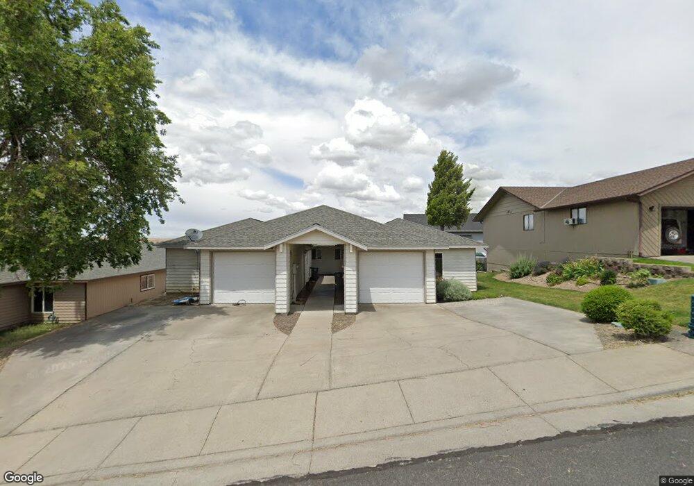 11 SE Kirk Ave, Pendleton, OR 97801 - photo 1