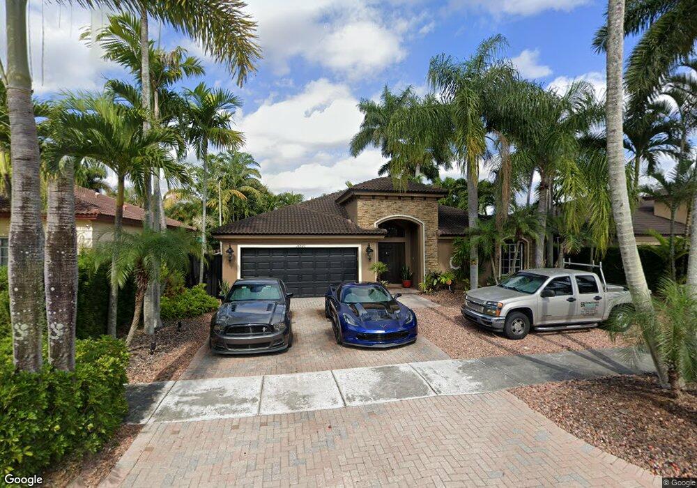 16607 SW 52nd St, Miami, FL 33185 - photo 1