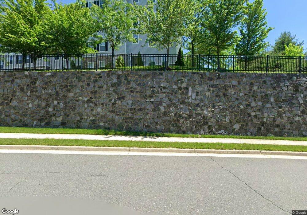 16850 Porters Inn Dr, Dumfries, VA 22026 - photo 1