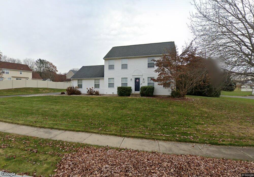 16 Columbia Dr, Manchester, CT 06042 - photo 1