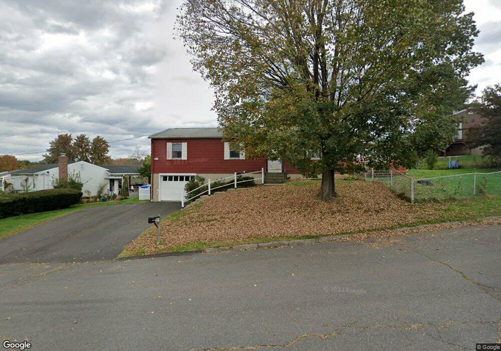 221 Hickory Hill Dr, Waterbury, CT 06708 - photo 1