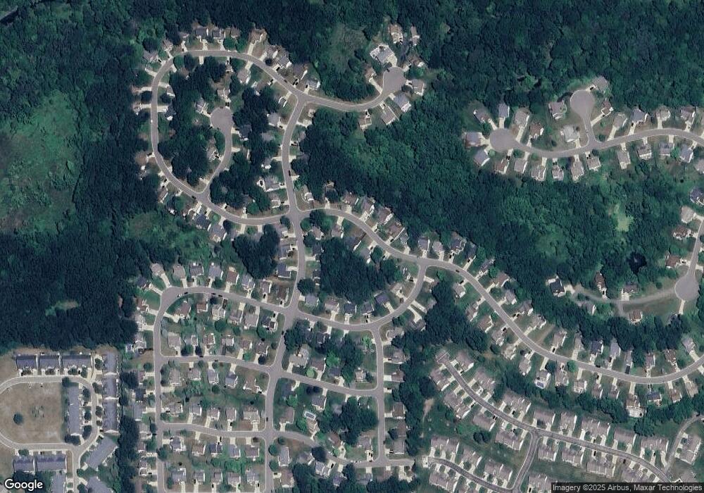 2400 Laurel Oak Dr unit 128, Howell, MI 48855 - photo 1