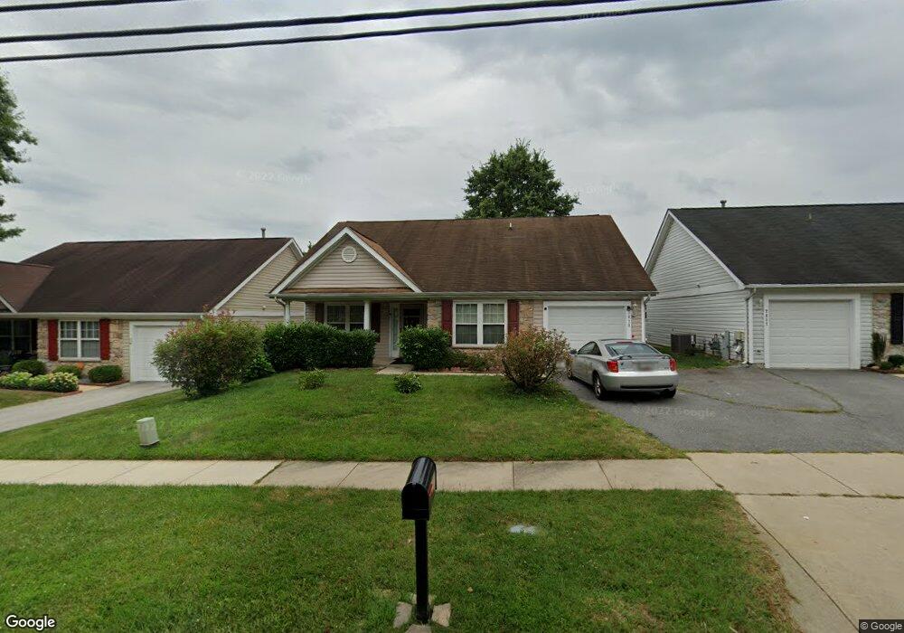 7413 Old Sandy Spring Rd, Laurel, MD 20707 - photo 1