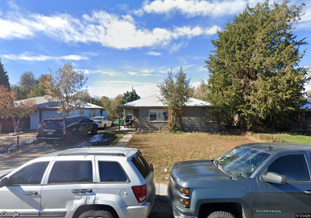 1749 Hanover St, Aurora, CO 80010 - photo 1