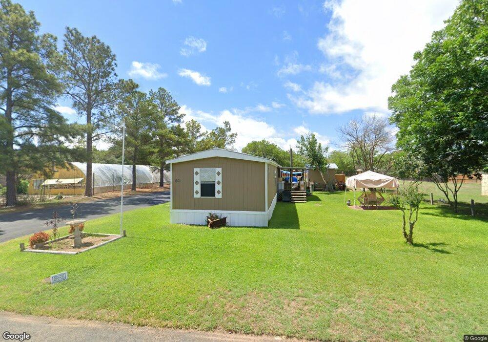 601 Whitney St, Fredericksburg, TX 78624 - photo 1