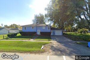 204 E Irwin St, Montezuma, IA 50171
