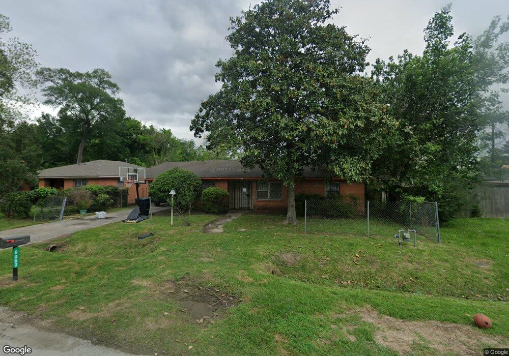 6002 Maxroy St, Houston, TX 77091 - photo 1