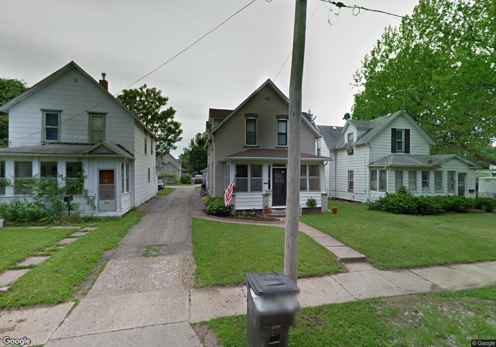 241 E Edison Ave, Des Moines, IA 50315 - photo 1