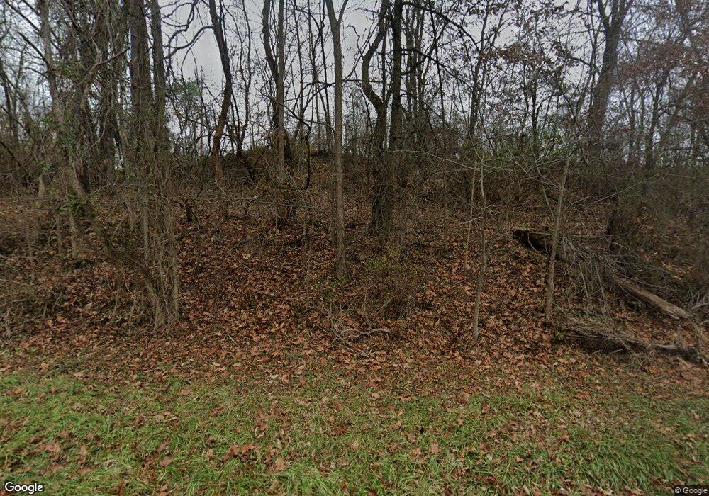 15 Locust Ln, Eighty Four, PA 15330 - photo 1