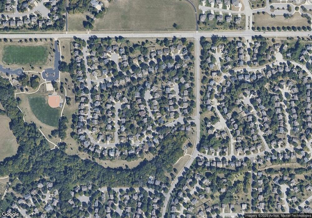 4743 Brockway St, Shawnee, KS 66226 - photo 1