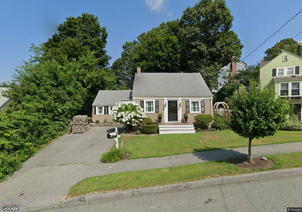6 Hilltop Pkwy, Woburn, MA 01801 - photo 1