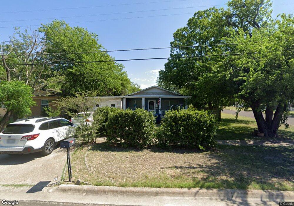 107 E Avenue A, Copperas Cove, TX 76522 - photo 1