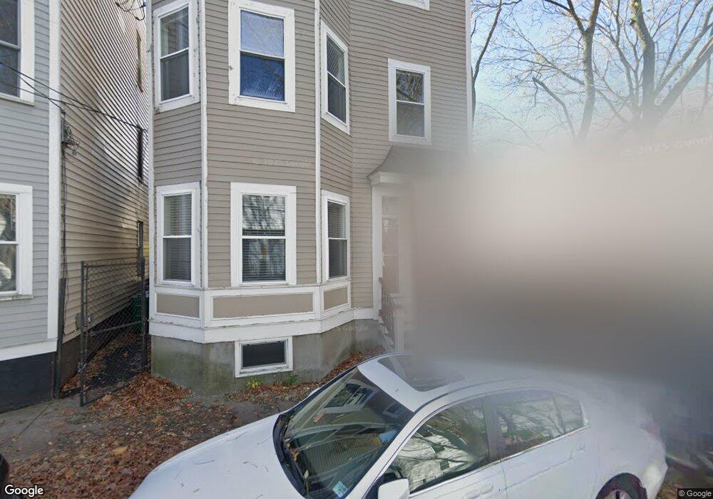 8 Bristol St unit 2, East Cambridge, MA 02141 - photo 1