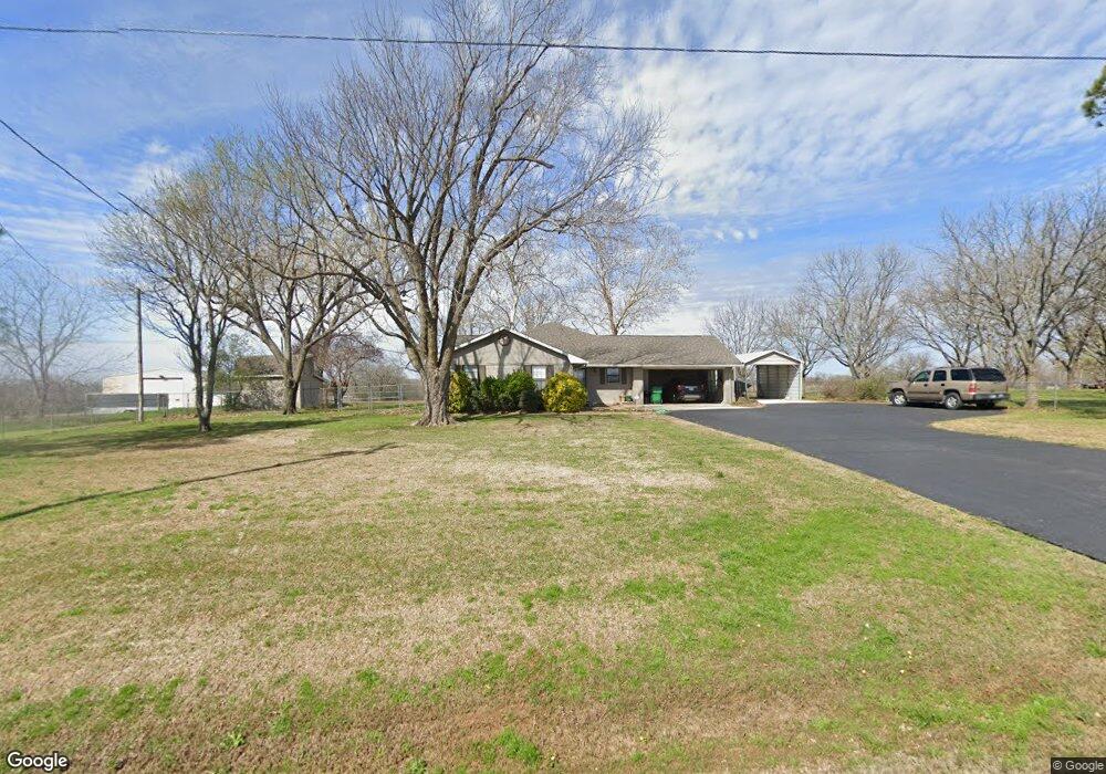 303 Reast Rd, Whitesboro, TX 76273 - photo 1