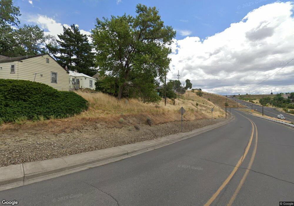 623 SE 6th St, Pendleton, OR 97801 - photo 1