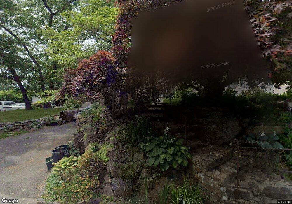 211 Highview St unit 1, Mamaroneck, NY 10543 - photo 1