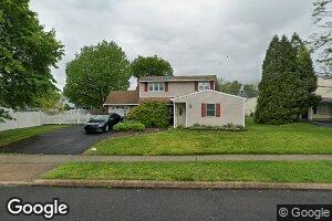 77 Cobalt Cross Rd, Levittown, PA 19057