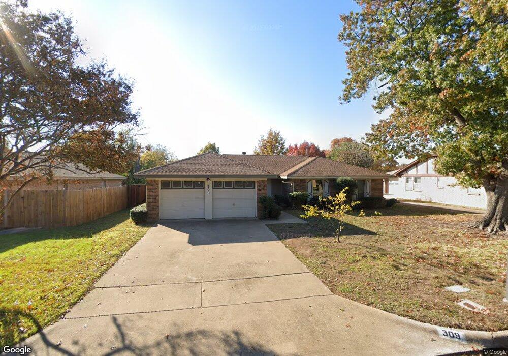 309 Northglen Dr, Hurst, TX 76054 - photo 1