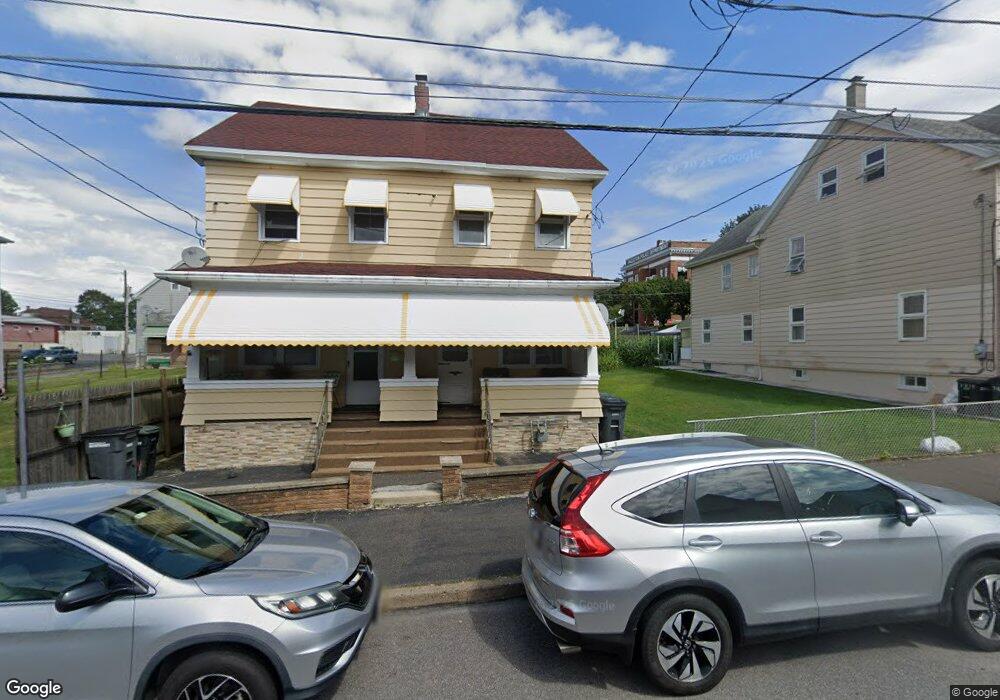 789 N Vine St, Hazleton, PA 18201 - photo 1