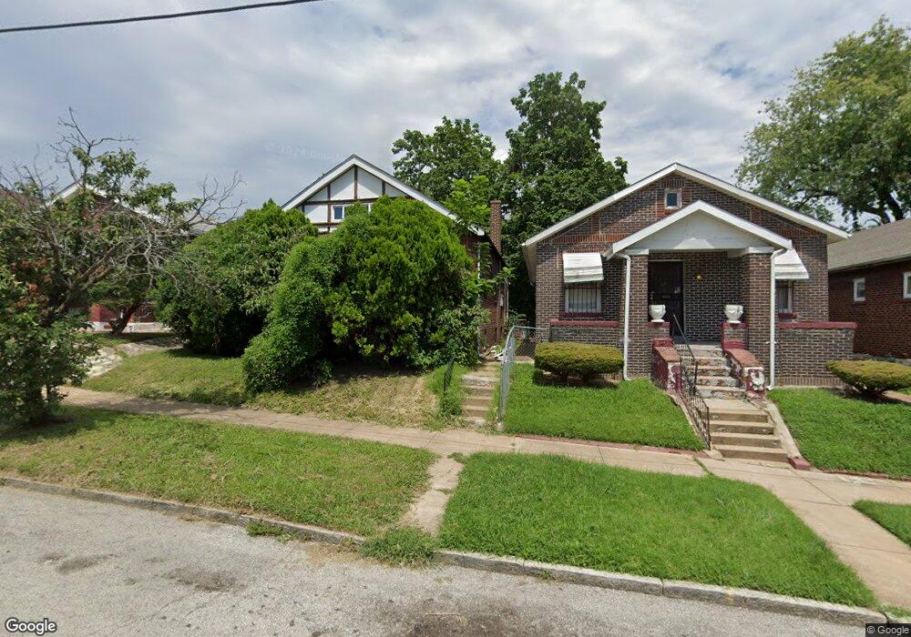 4717 Margaretta Ave, Saint Louis, MO 63115 - photo 1