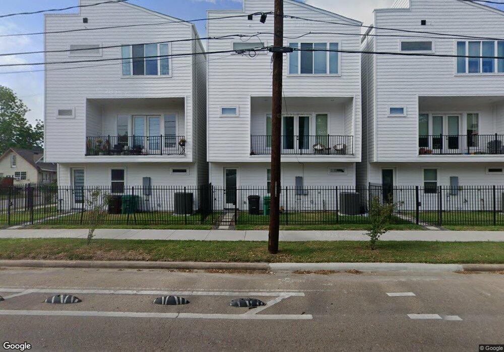 1301 Cavalcade St, Houston, TX 77009 - photo 1