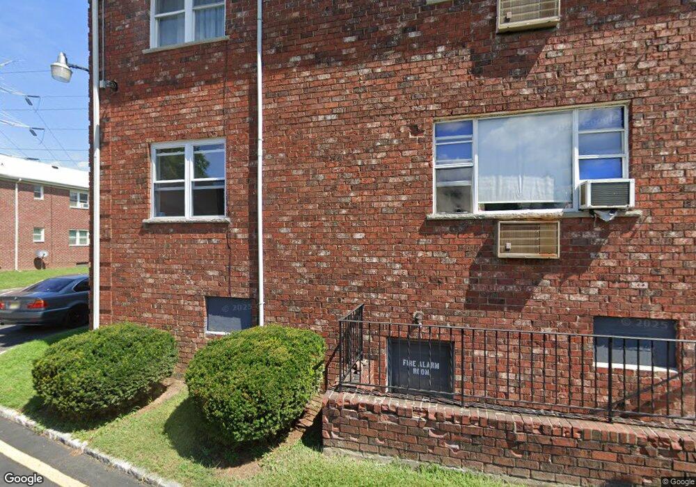 57 Gramercy Gardens unit B, Middlesex, NJ 08846 - photo 1