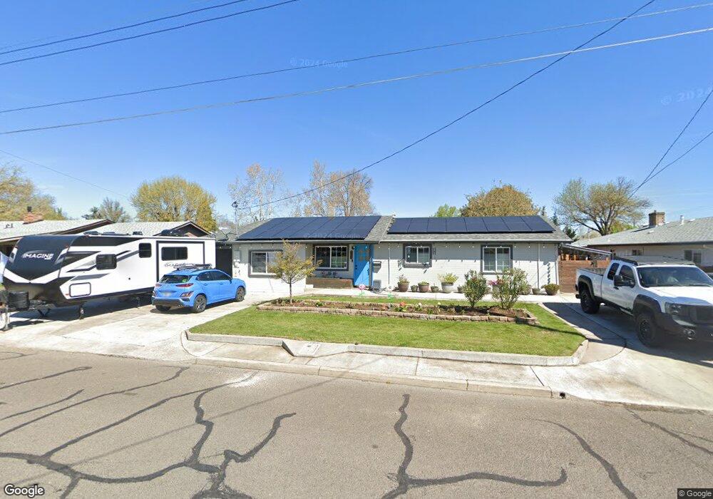 103 Windsor Way, Central Point, OR 97502 - photo 1