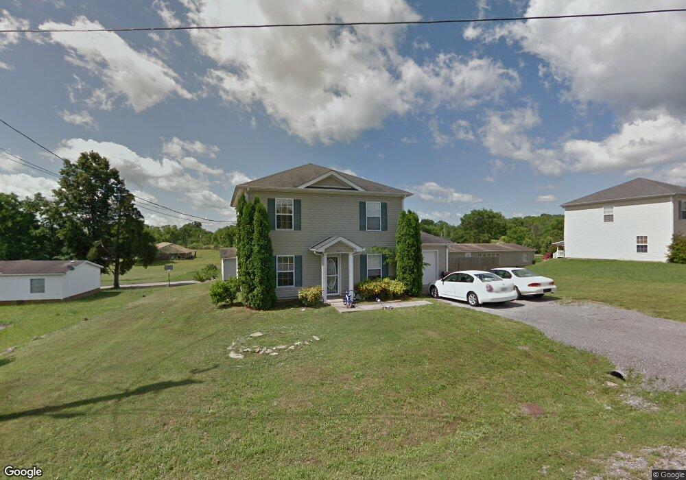 307 Cottonwood Dr, Shelbyville, TN 37160 - photo 1