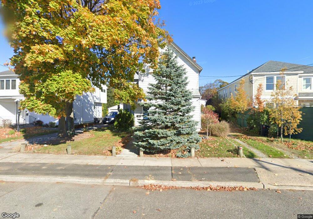 64 Sheridan Ave, Hewlett, NY 11557 - photo 1