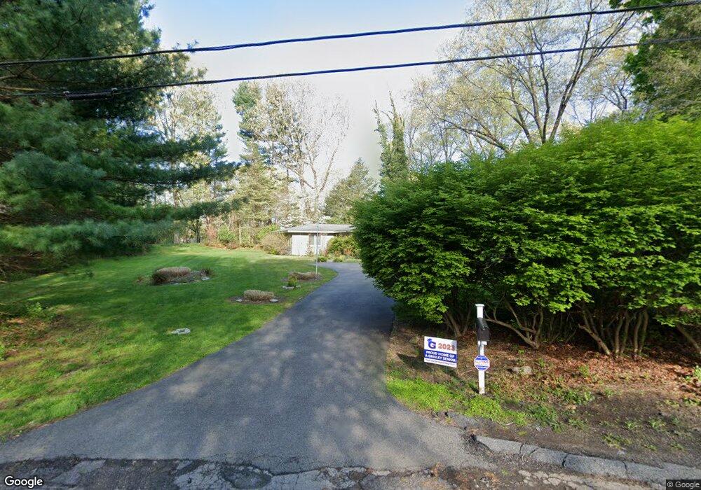 30 Pond Hill Rd, Chappaqua, NY 10514 - photo 1