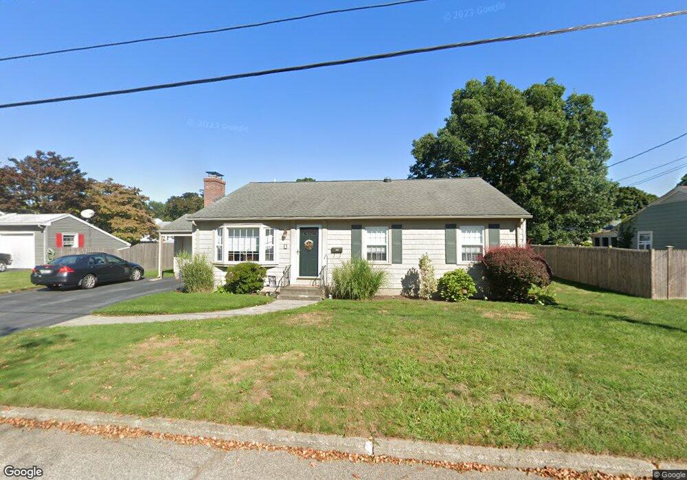 5 Connors Ln, Riverside, RI 02915 - photo 1