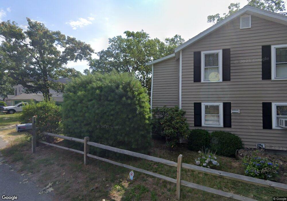 5 Broadmarsh Ave, Wareham, MA 02571 - photo 1