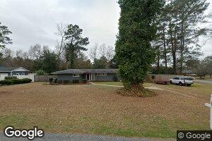 40 Edgewater Dr, Sumter, SC 29150
