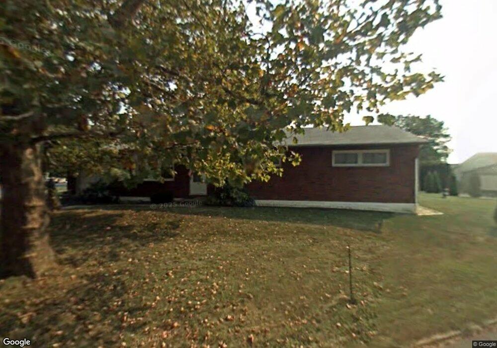 840 5th St, Whitehall, PA 18052 - photo 1