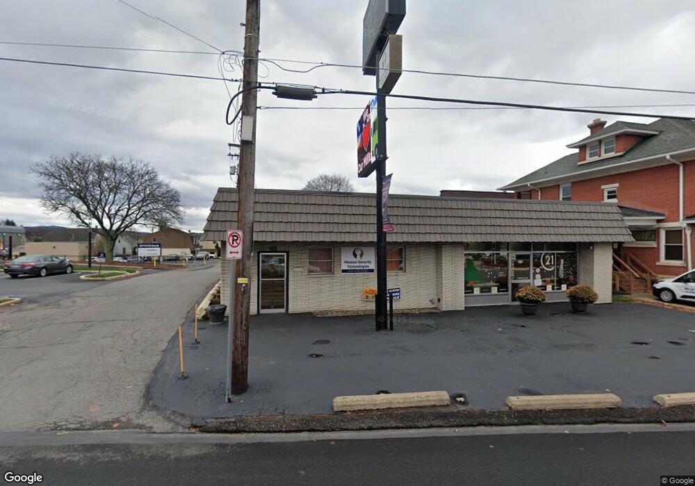 111 W Drinker St, Dunmore, PA 18512 - photo 1