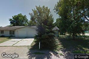 301 Hoyer Ave, Viborg, SD 57070